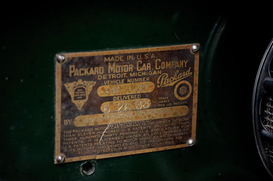  Packard Twelve Convertible Sedan 1933 года  (фото 13 из 29)